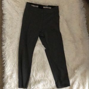 Ivy Park by Beyoncé Capri leggings